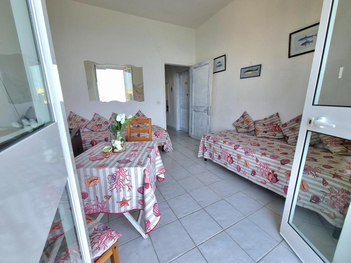 Appartamenti La Terrazza Sulle Ghiaie - Goelba Portoferraio Quarto foto